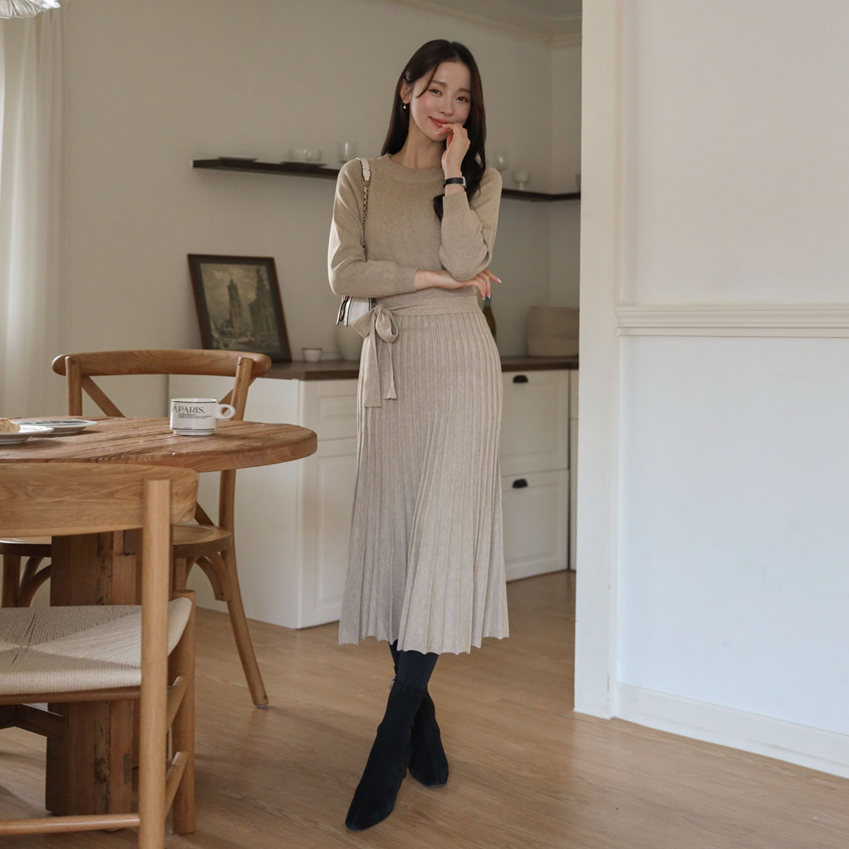 Vine Knit Pleated One Piece