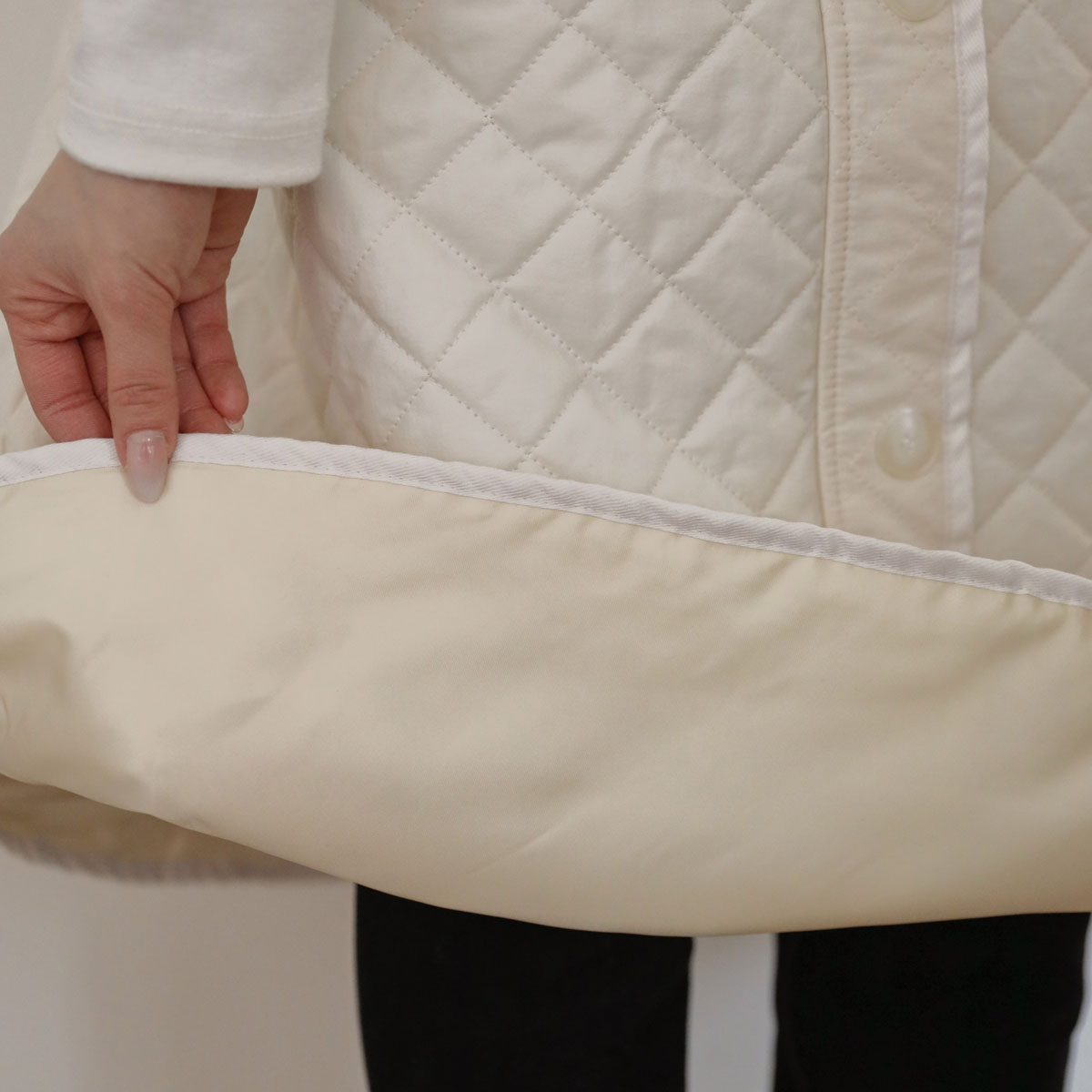 Button-up flare skirt