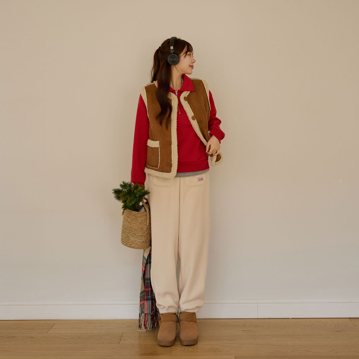 Pocket Patch Fleece Jogger Pants