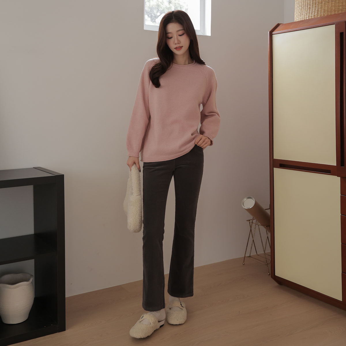 <b>[Limited Quantity SALE]</b> The Mood Semi-Bootcut Corduroy Pants (S-XL)