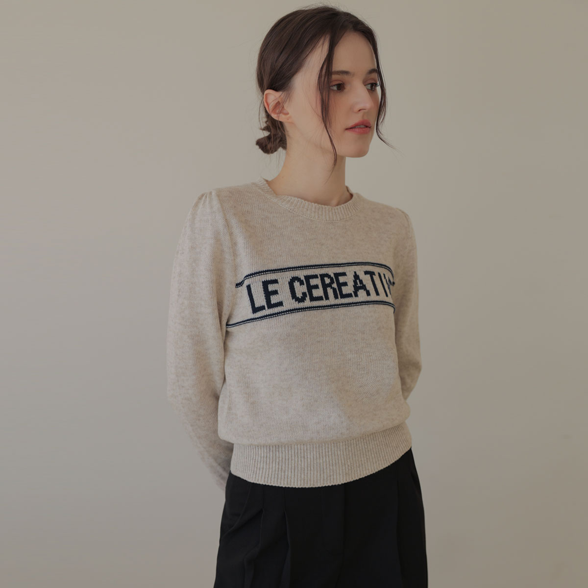 <b>[Limited Quantity SALE]</b> [Emblem] Lettering Shirring Font Knit