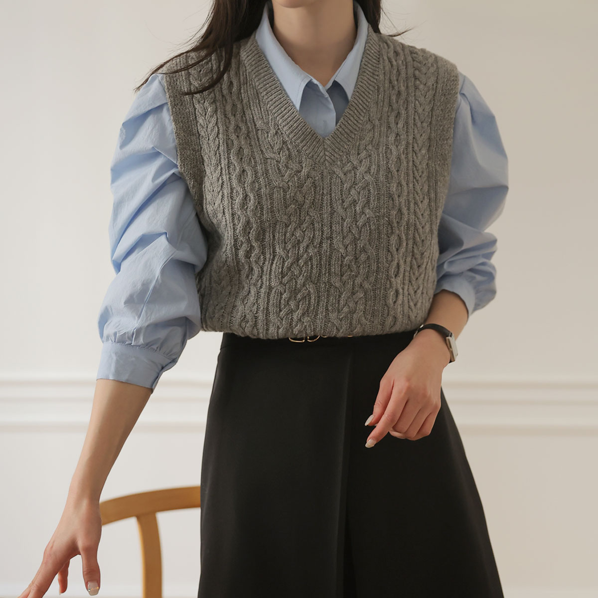 커밍 램스울 꽈배기니트조끼