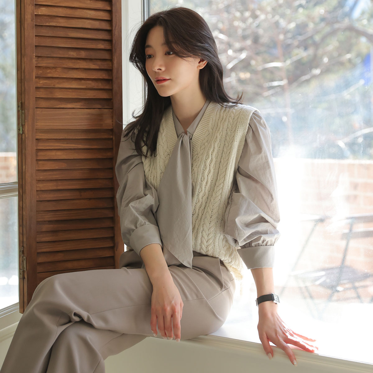 커밍 램스울 꽈배기니트조끼