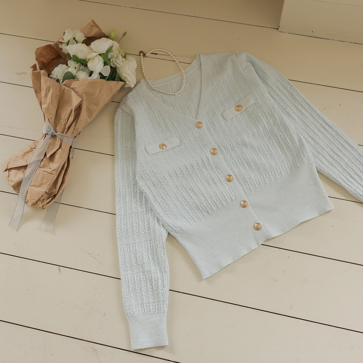 Twinkle pleated button knit