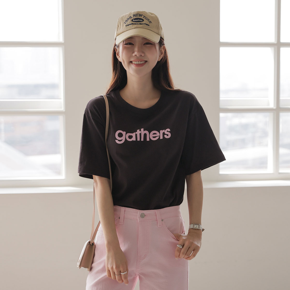 <b>[Limited Quantity SALE]</b> Bold Lettering Short Sleeves T-shirt