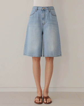 Body Cover Bermuda Washed Denim Pants