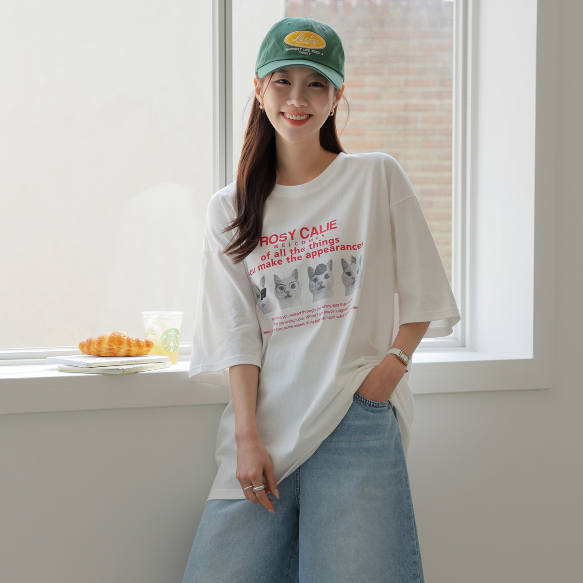 Loving Cat Boxy Fit Short Sleeves T-shirt