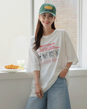 Loving Cat Boxy Fit Short Sleeves T-shirt