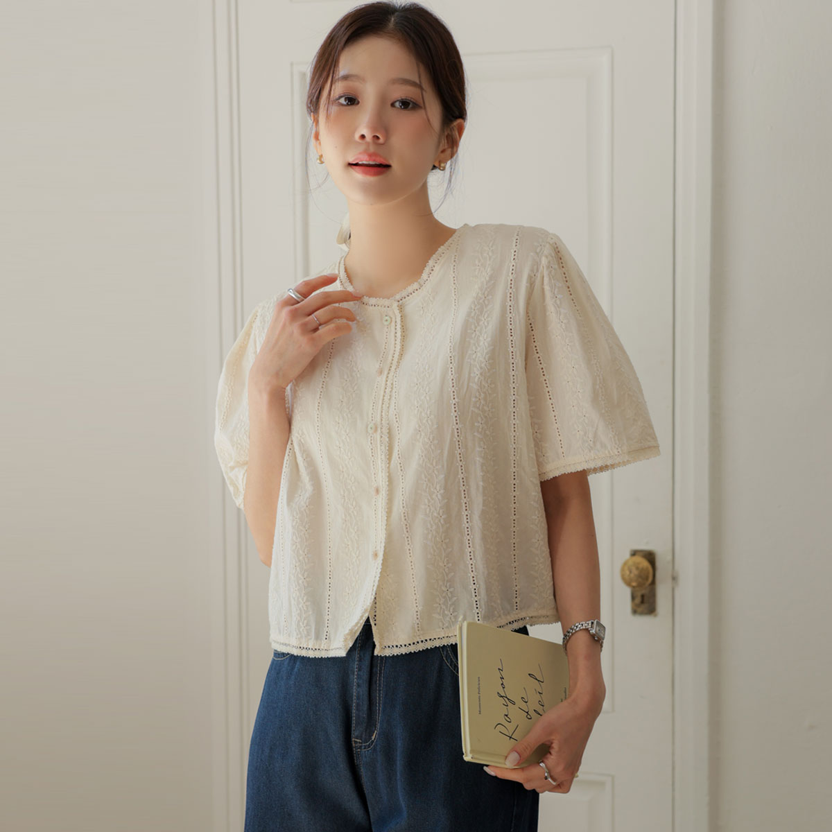 Floral embroidered blouse