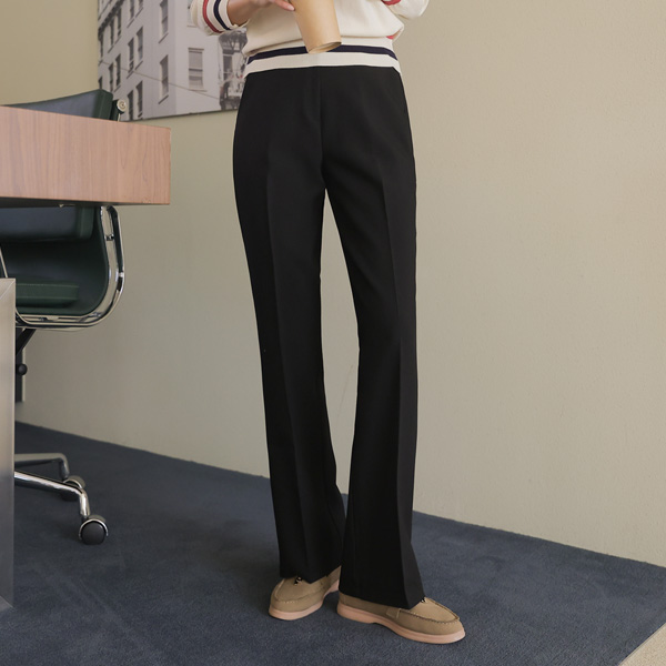<font color="bb4b57"><b>Limited quantity SALE</b></font><br> <font color="#810100"><b>[D_Self-made]</b></font> Er Semi-bootcut slacks (ver.2)