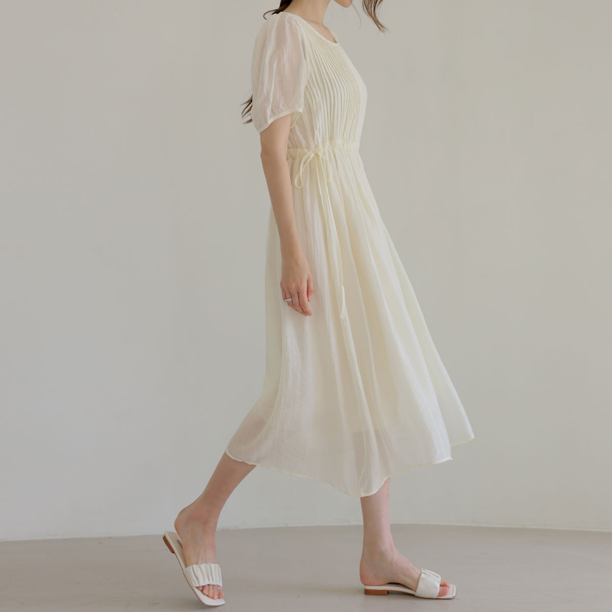 Lily string ribbon one piece