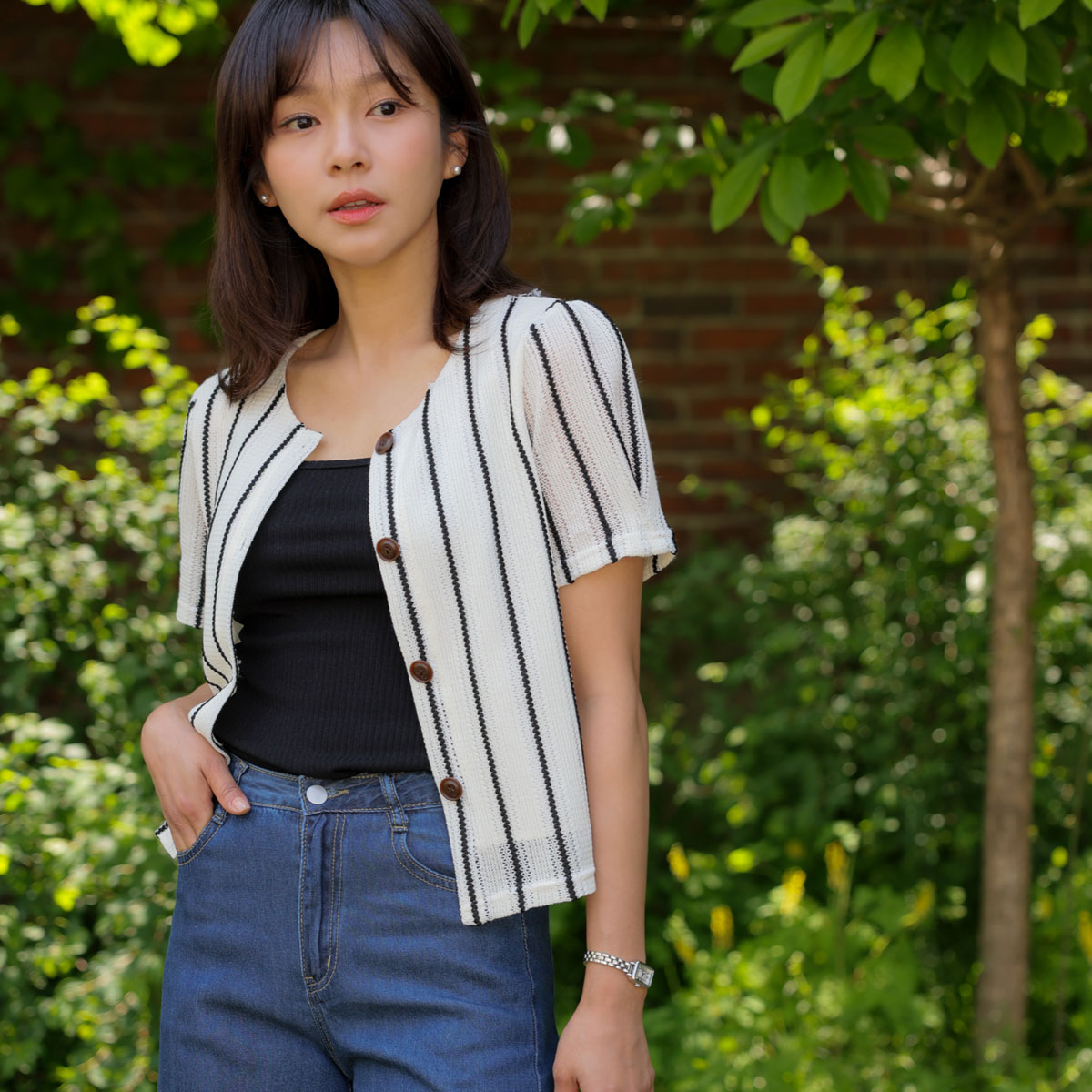Wood Button Crop Blouse