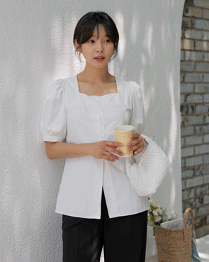Bean Button Slit Square Neck Blouse