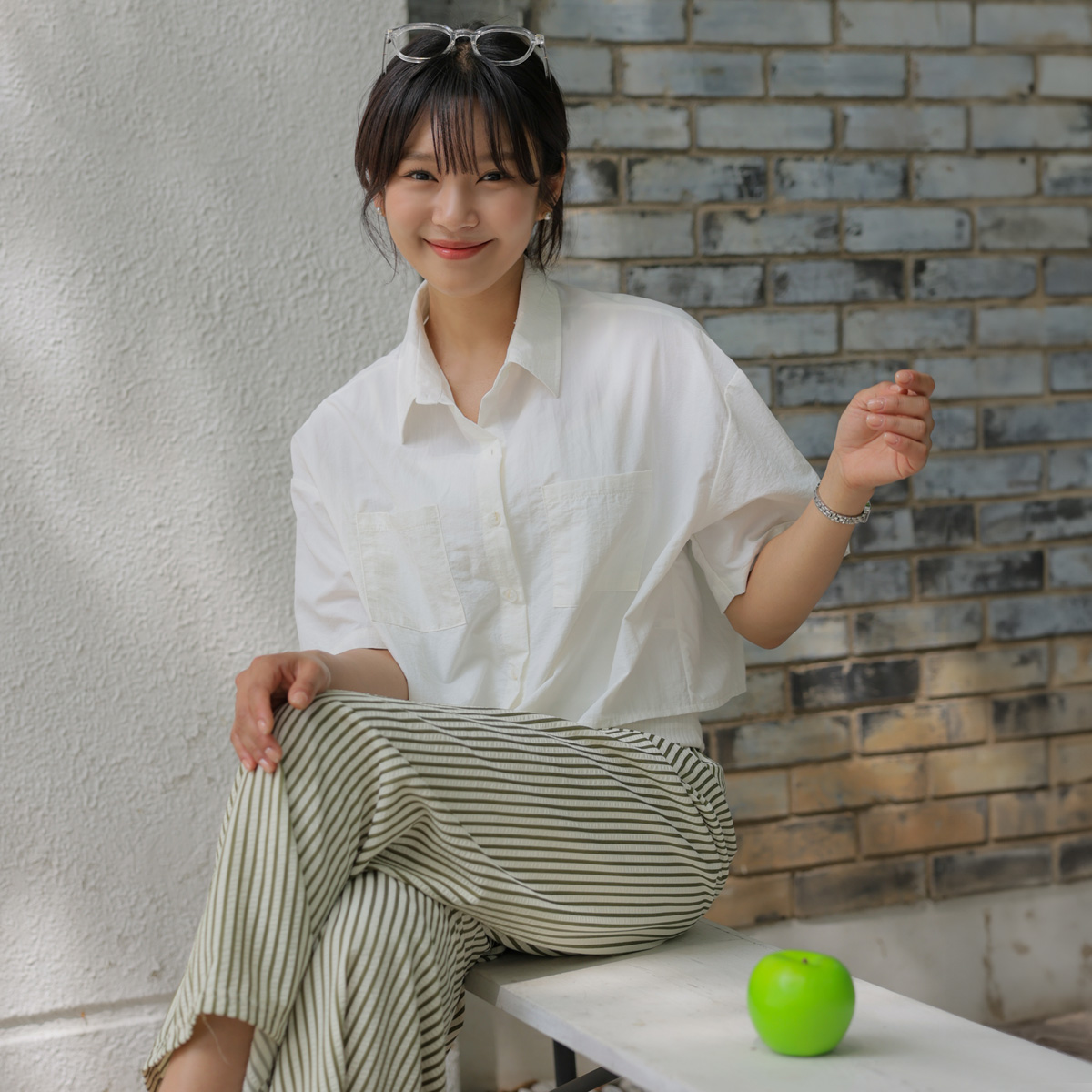 Happy Smile Crop Shirt