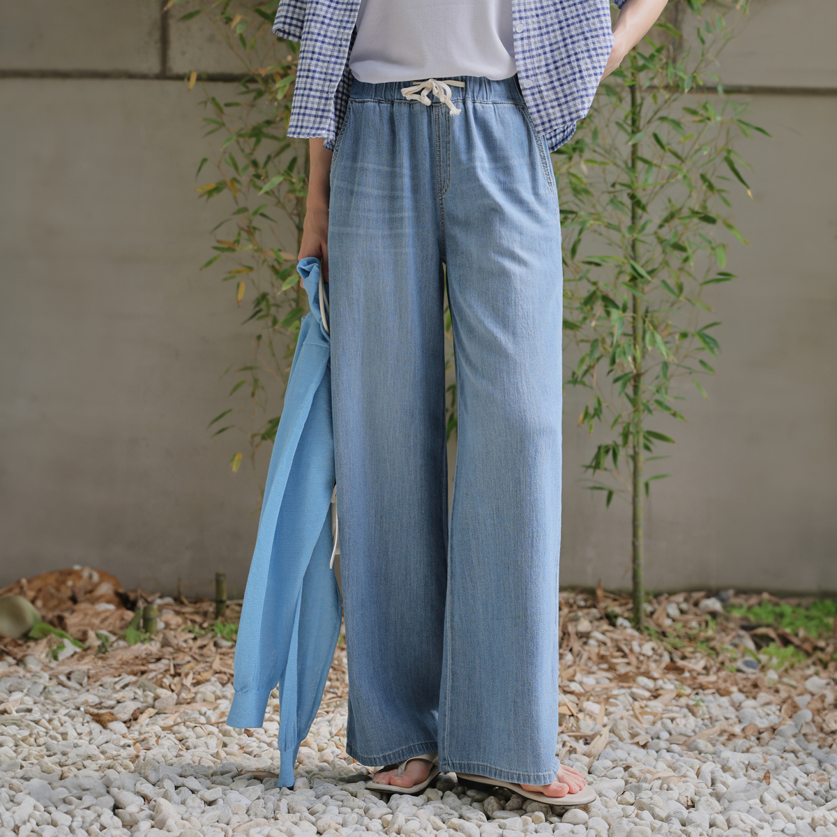 Charur Cooling Wide Banding Denim Pants