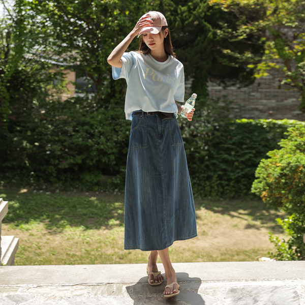 Light Cool Flare Denim Skirt