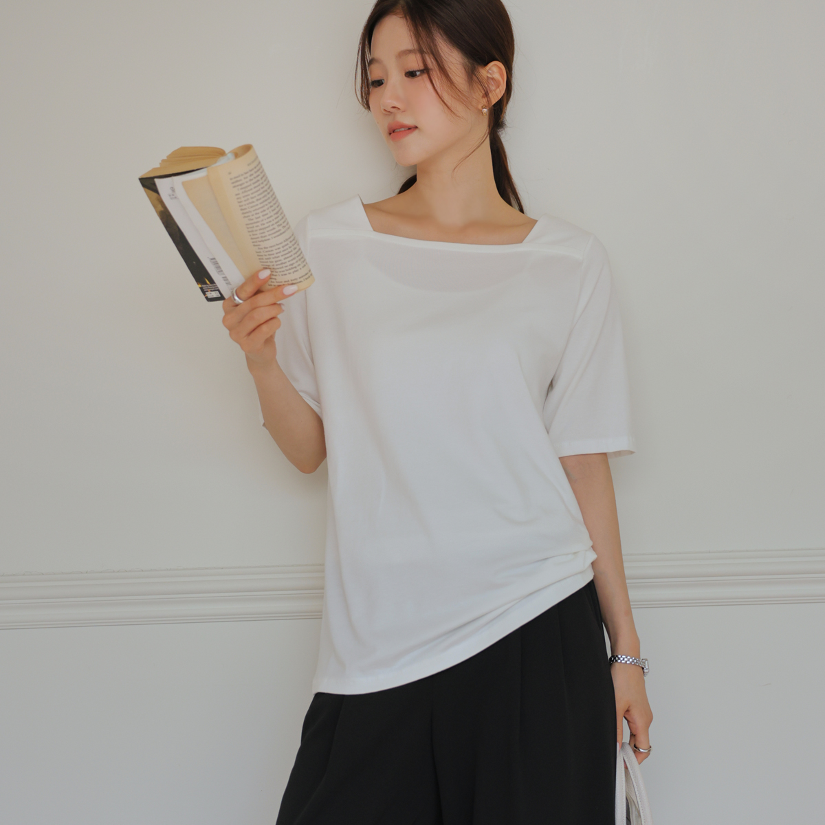 Modal Square Neck Short Sleeves T-shirt (2 sizes)