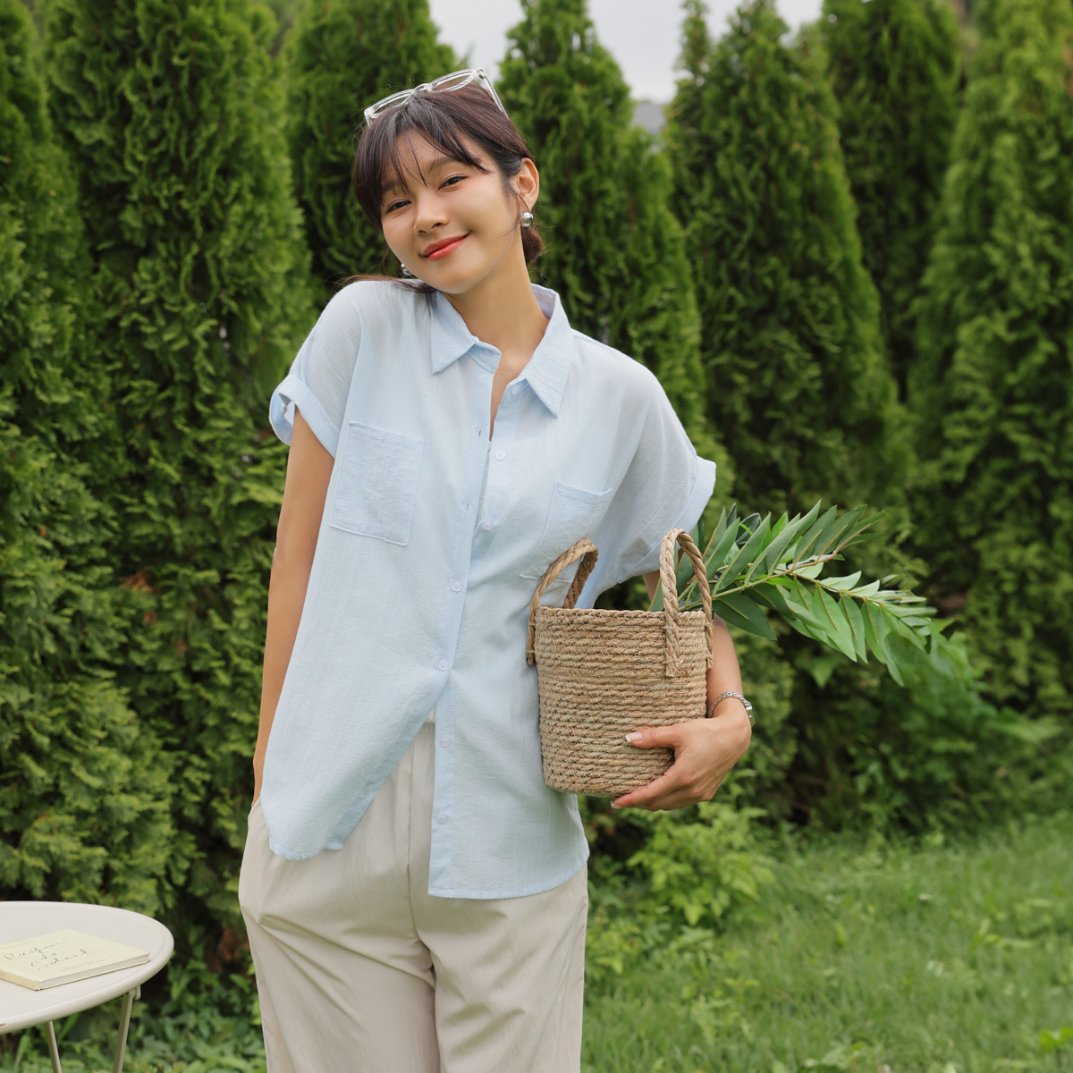 Natural cotton pocket short sleeve shirt