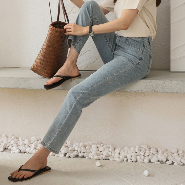 3TYPE Cool Grayish Straight Denim Pants (S-2XL) (Band Waist)