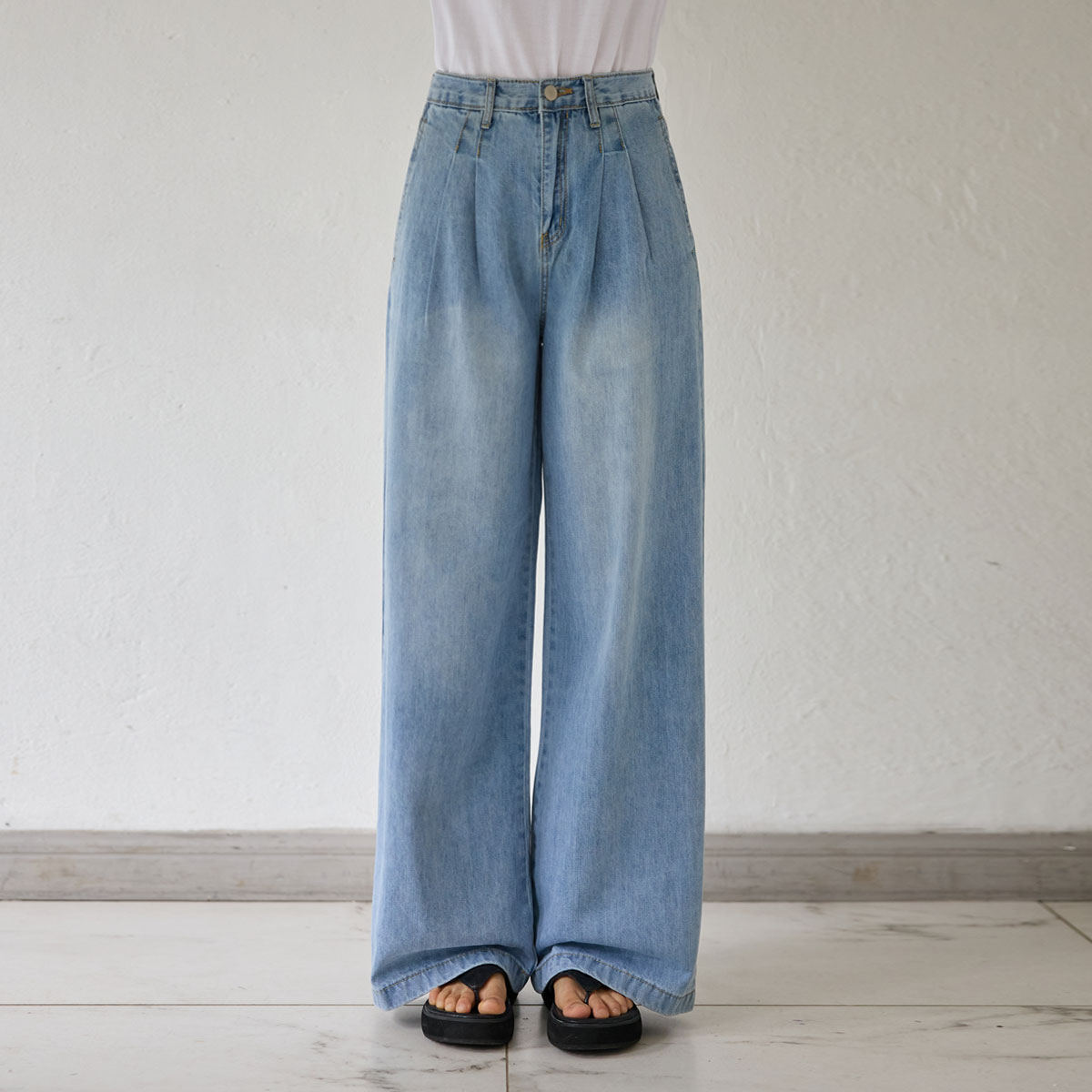 Lovepintuckmaxi wide denim pants