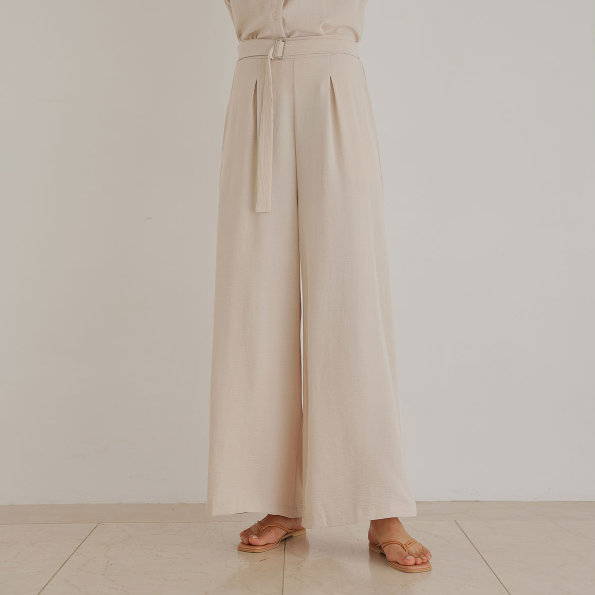 Pintuck Charur top and bottom set