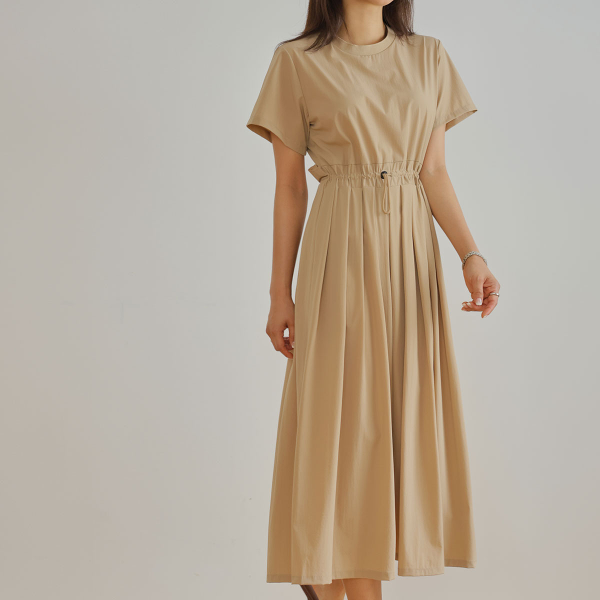 <b>[Limited Quantity SALE]</b> Ice String Pleats Jumpsuit