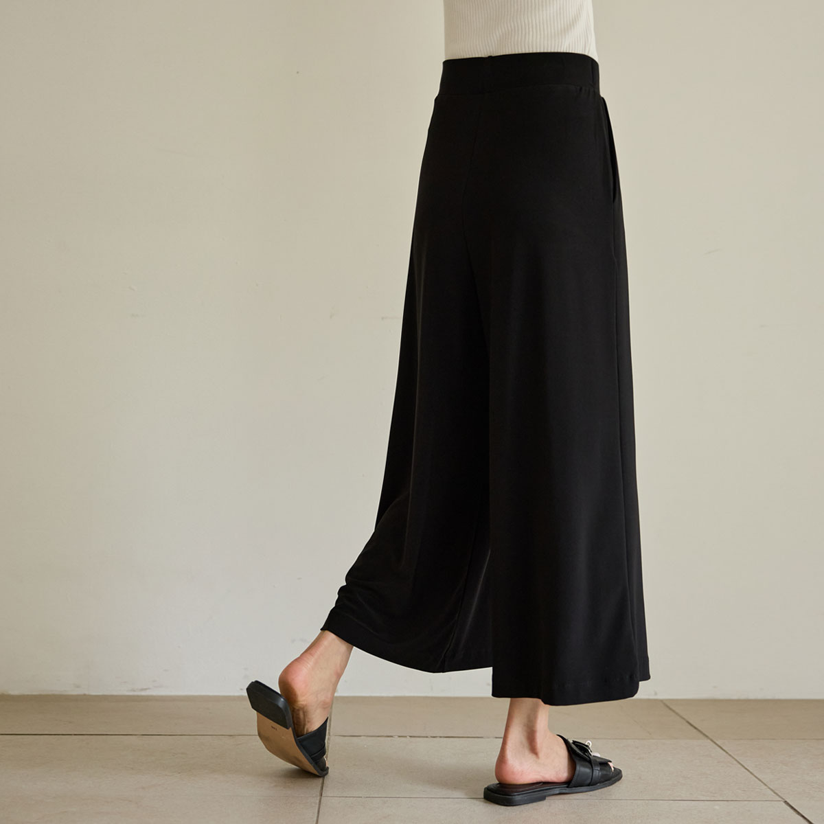 <b>[Made]</b> Ice Cool Tension Mom-Friendly Length Slacks
