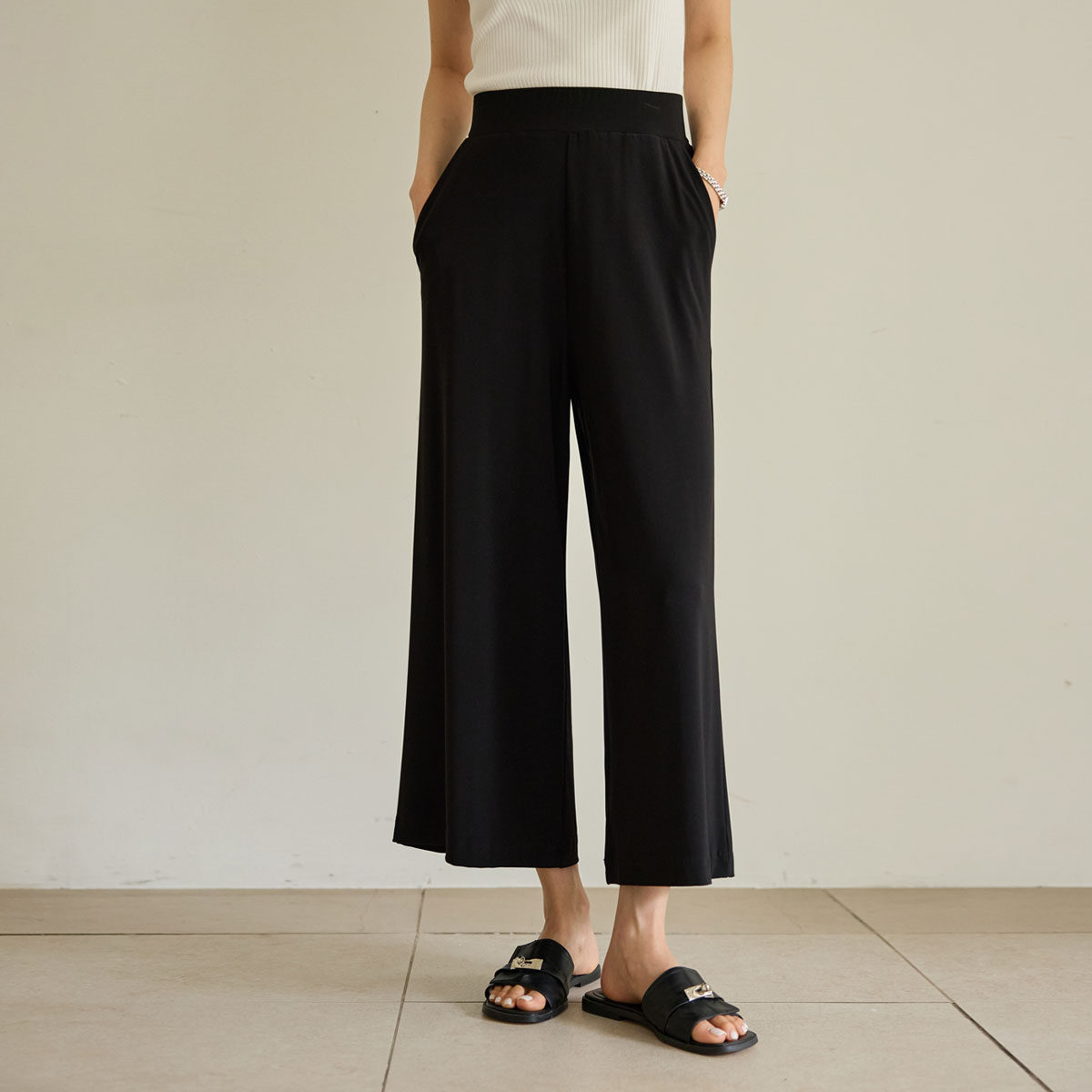 <b>[Made]</b> Ice Cool Tension Mom-Friendly Length Slacks