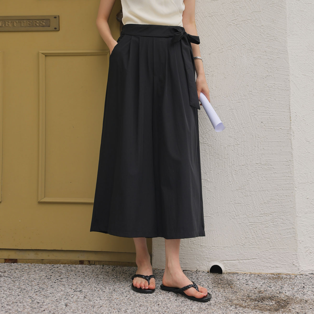 <b>[Limited Quantity SALE]</b> Ribbon Point Pintuck Wide Pants