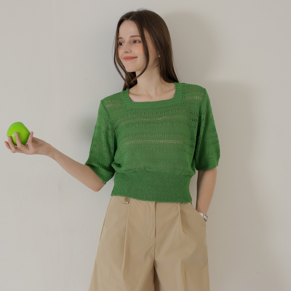 Punching Square Neck Puff Knit