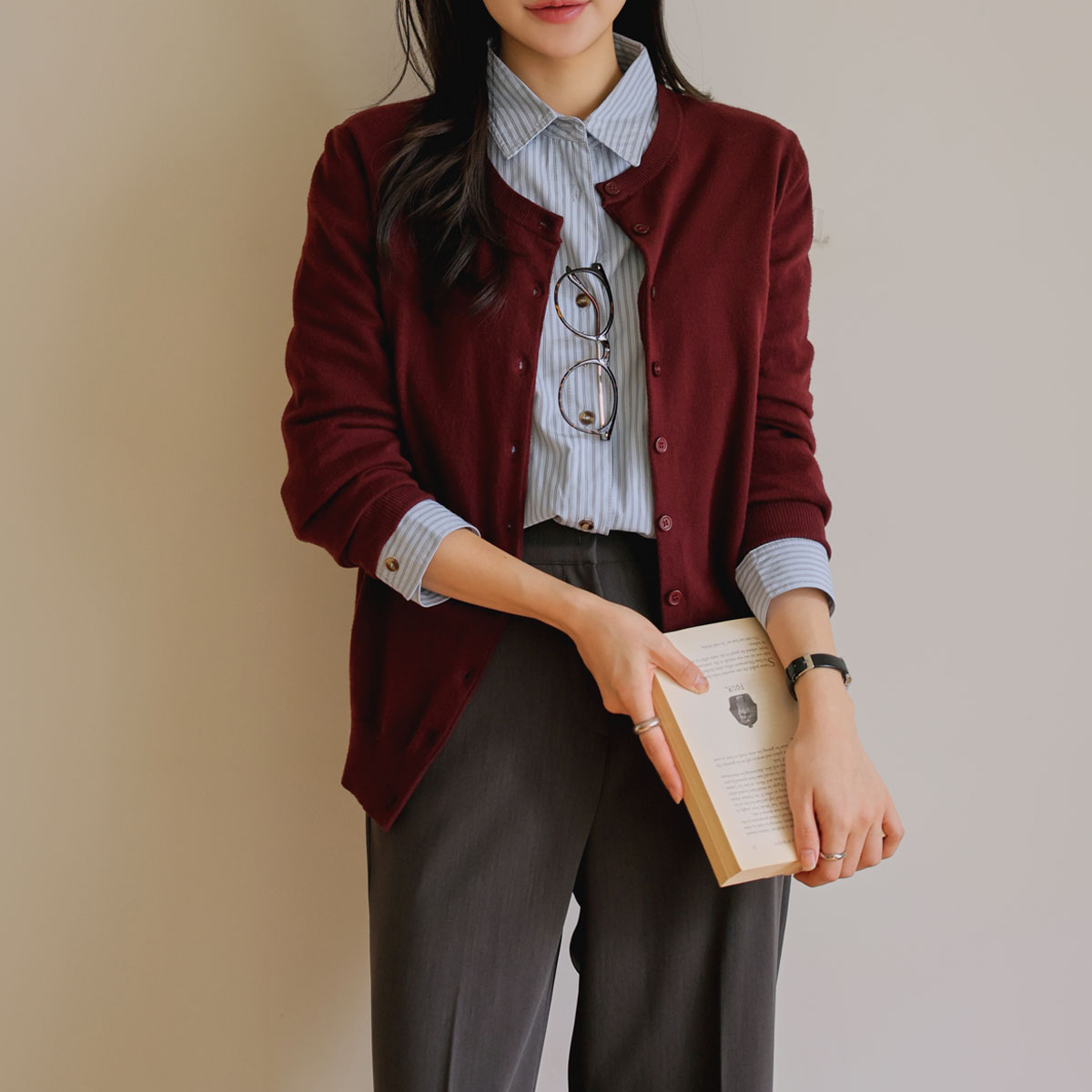 Soft Attachment Basic Cardigan (Viscose)