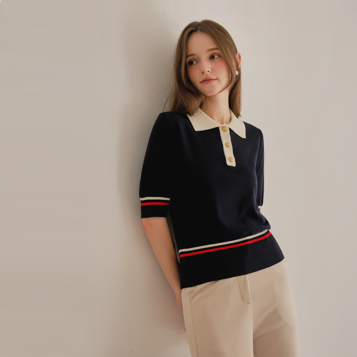 Color blocking single-breasted collar knit