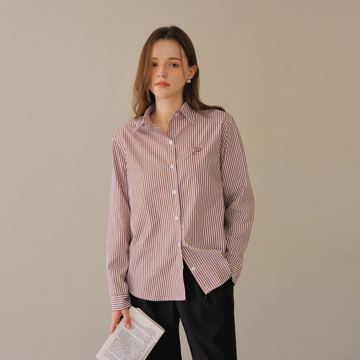Wrinkle-free Love Embroidery Stripe Shirt
