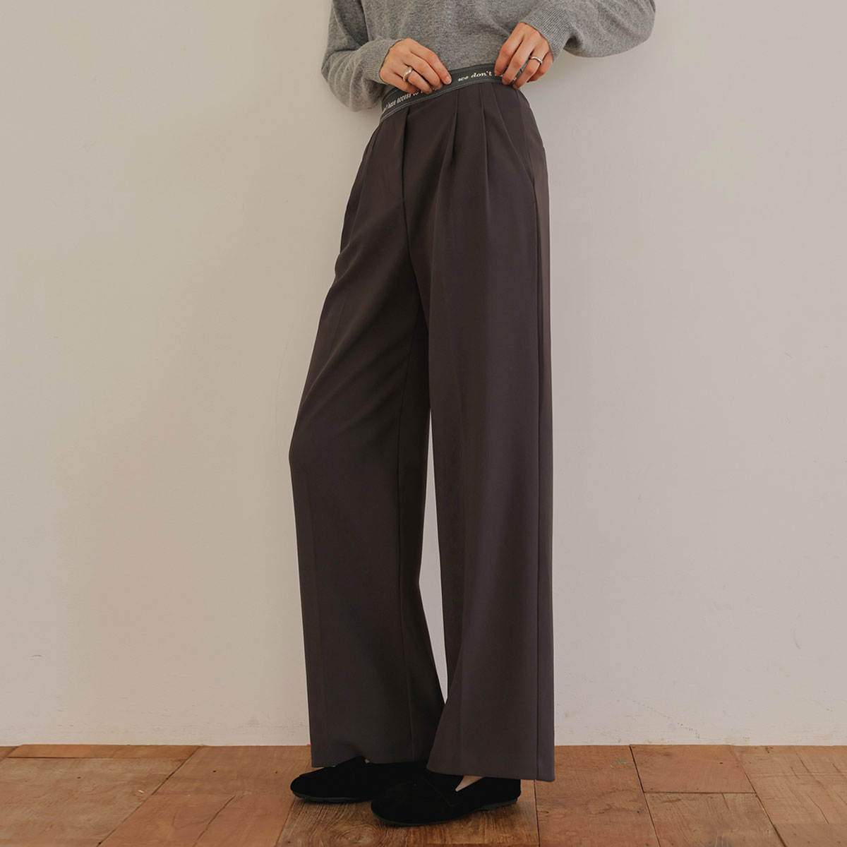 Lettering Shine Banding Wide Slacks