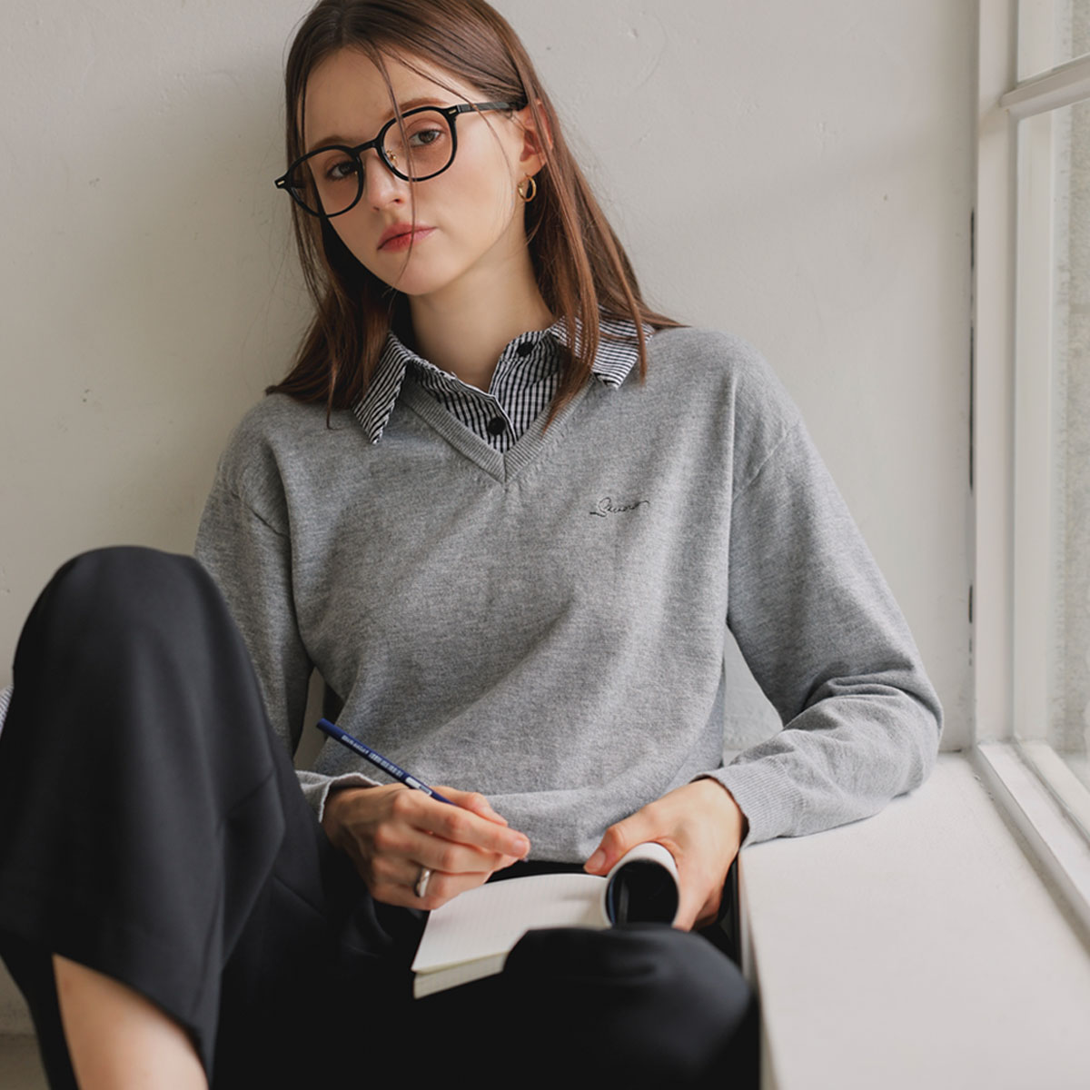 Embroidered check shirt knit