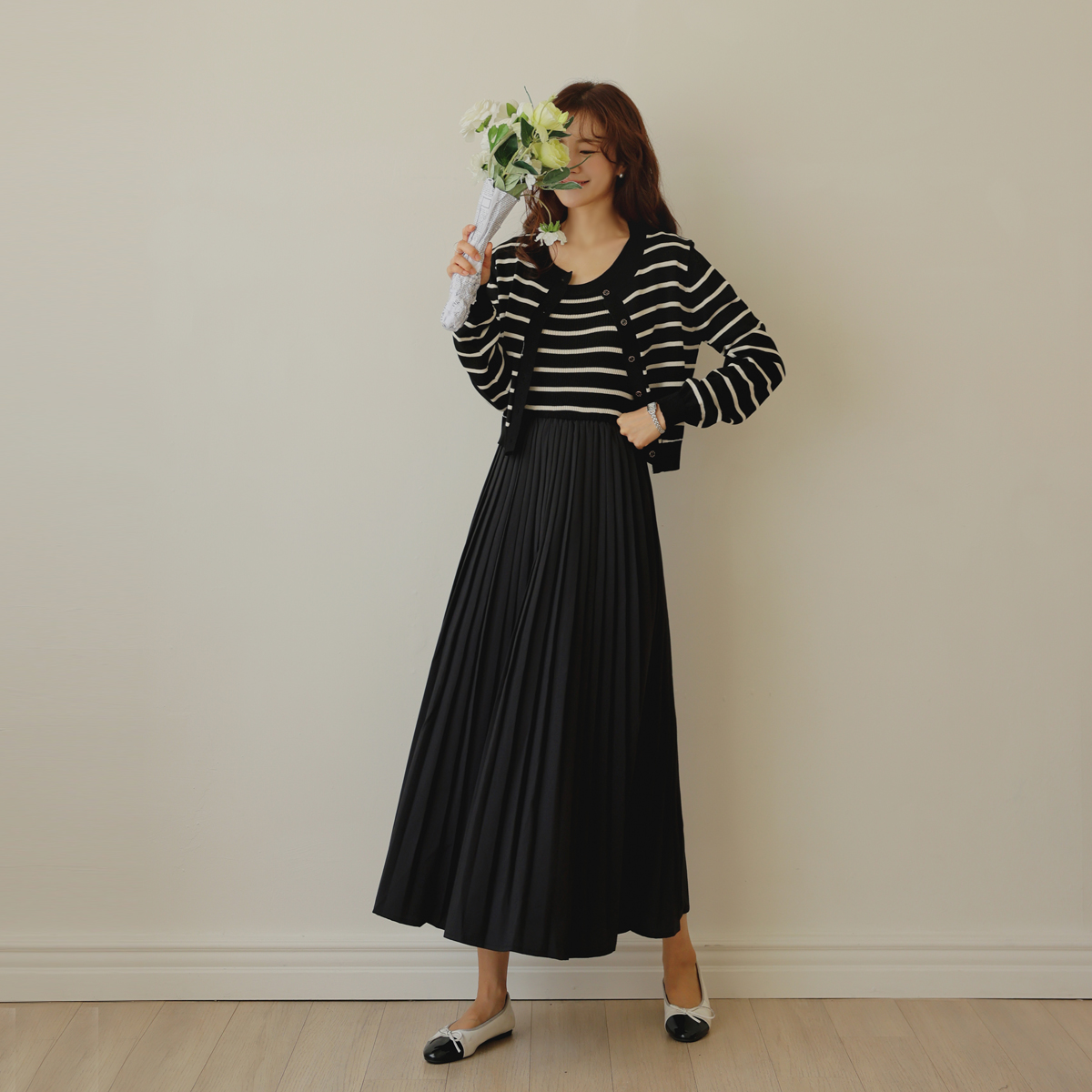 Knit cardigan set pleated one-piece dress