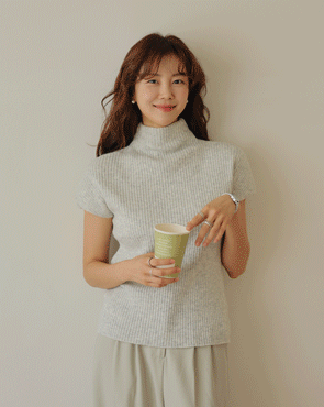 Bosonggolji half-moon tee