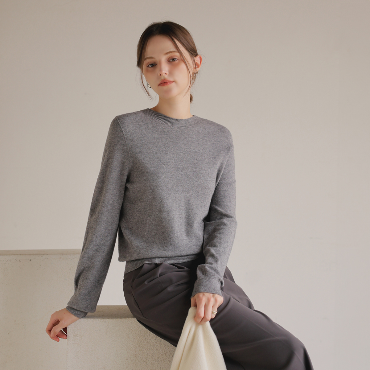 <b>[Special 2-Piece Offer]</b> Holgarment Standard Round Knit