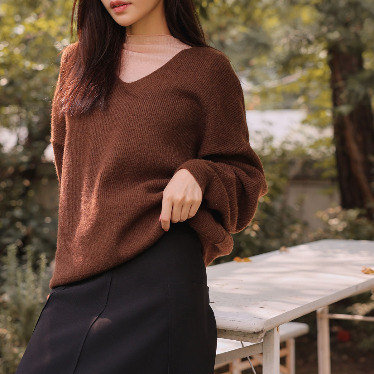 Lambswool Urban Cozy V-neck Knit