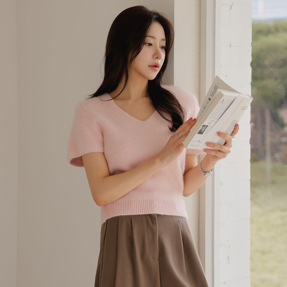 Fluffy short-sleeved angora knit