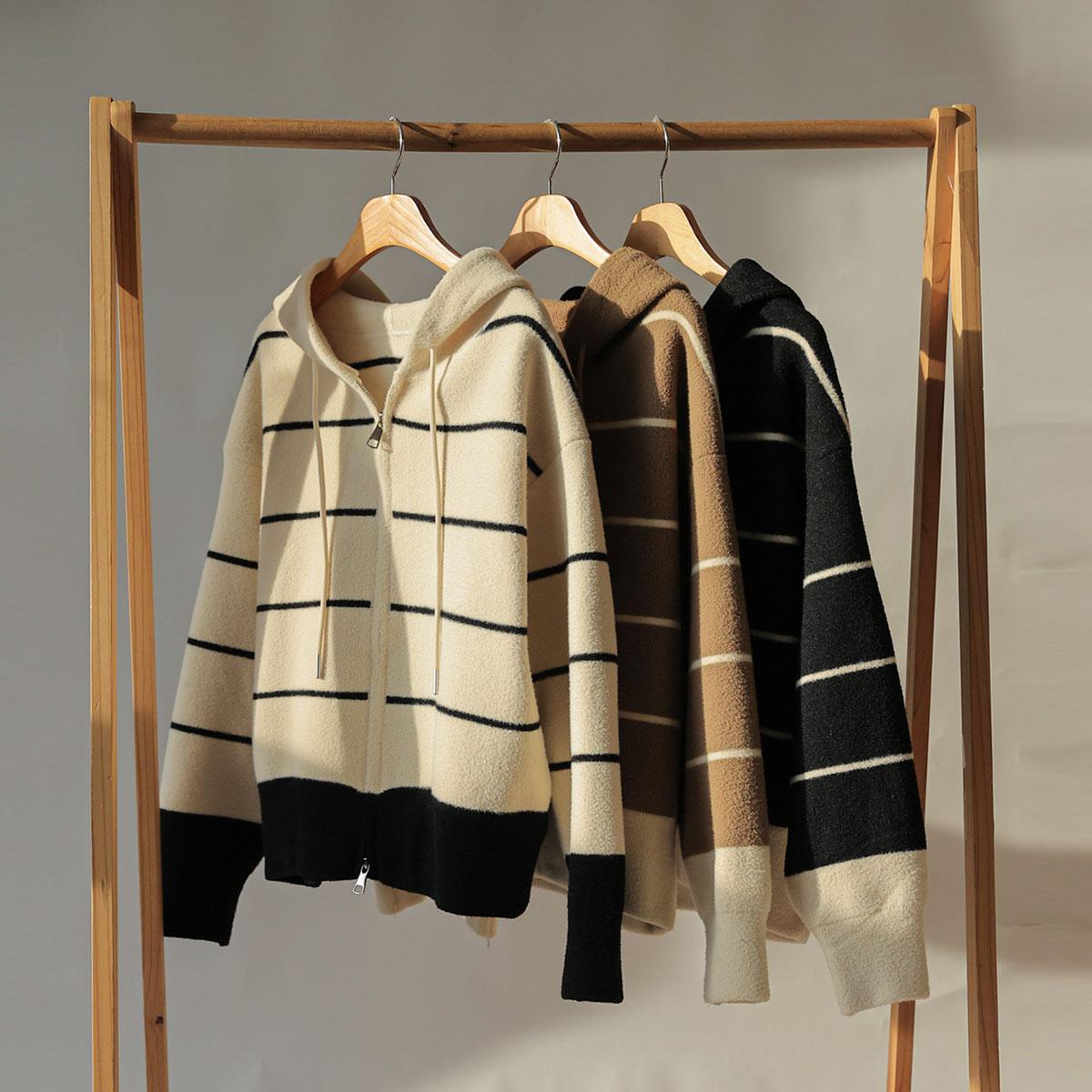 Dangara Zip-up Knit Hood