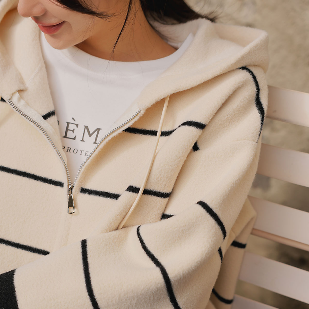 Dangara Zip-up Knit Hood