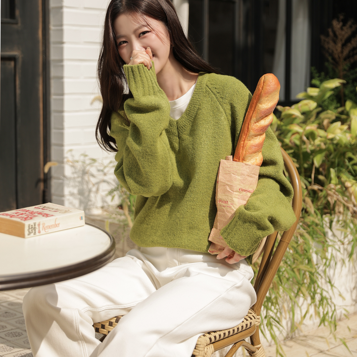 Olive loose fit V-neck knit