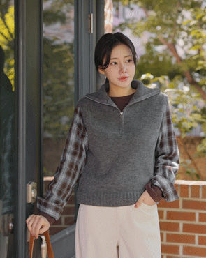 Check layer zip knit