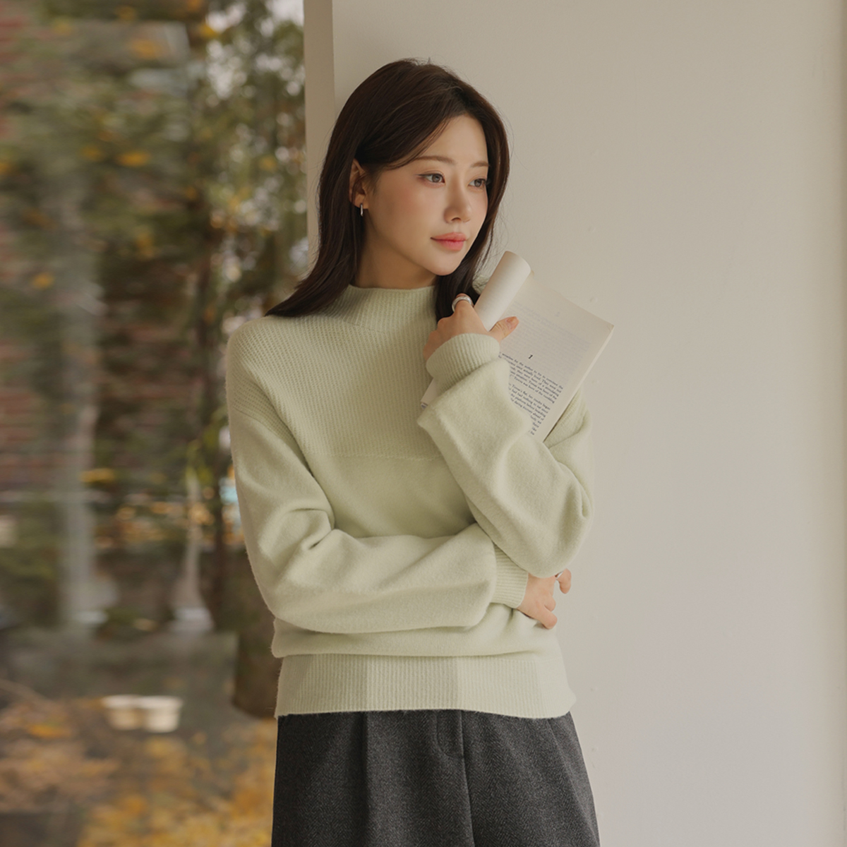 Snowboarding half-knit