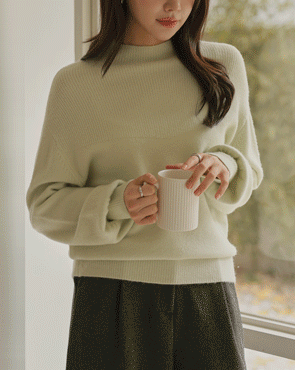 Snowboarding half-knit