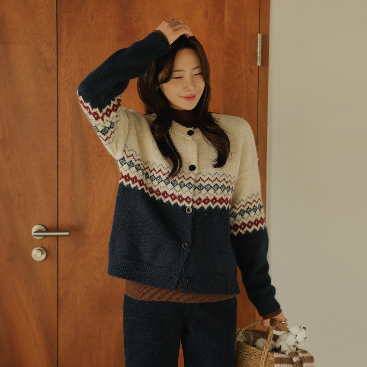 Wish Button Nordic Knit