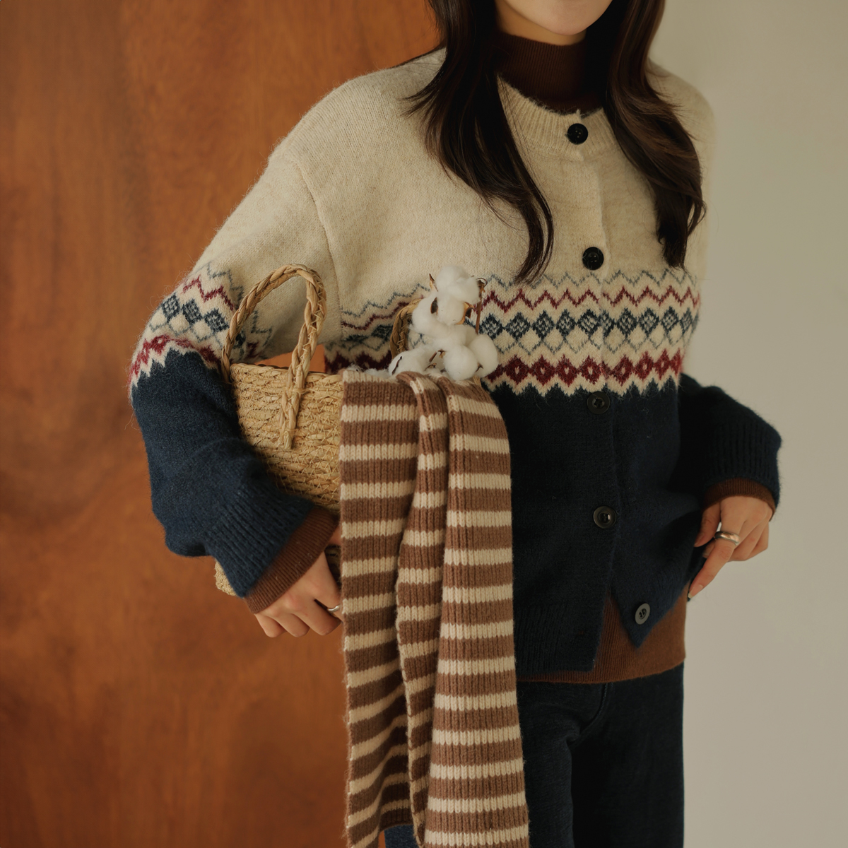 Wish Button Nordic Knit