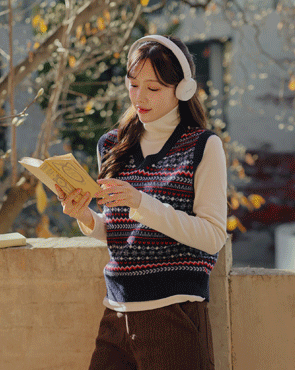 Bell Nordic Knit Vest