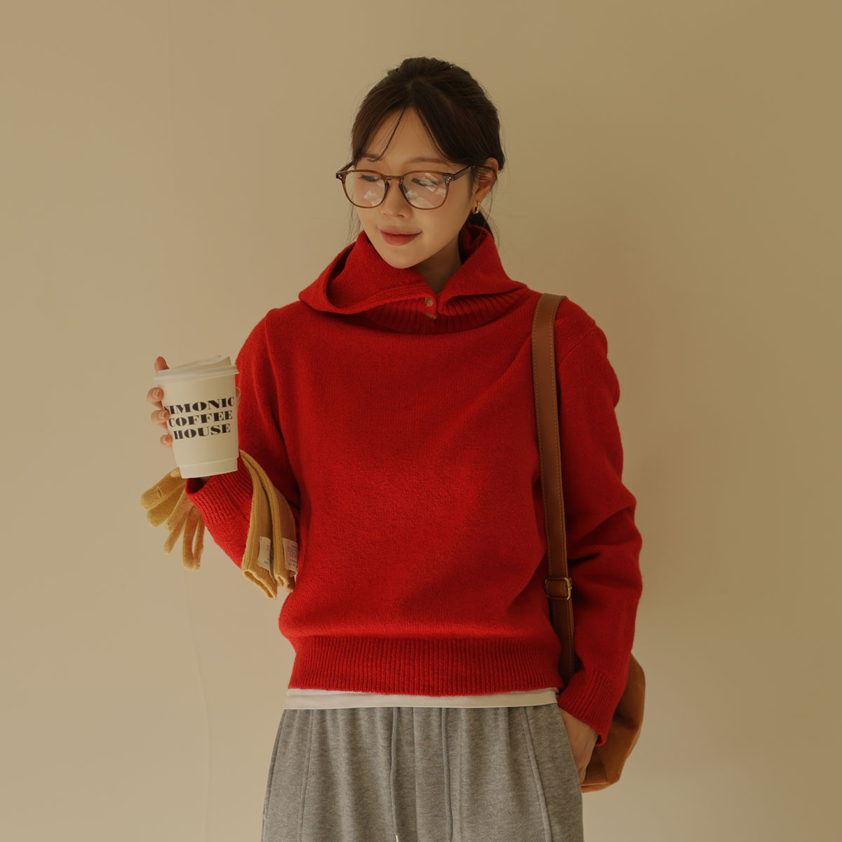 Bread Button Knit Hood